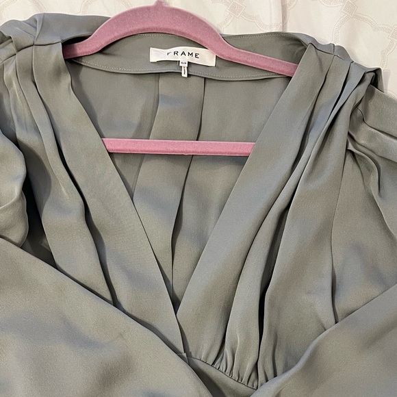 Frame denim empire pleat top- green - Picture 8 of 10